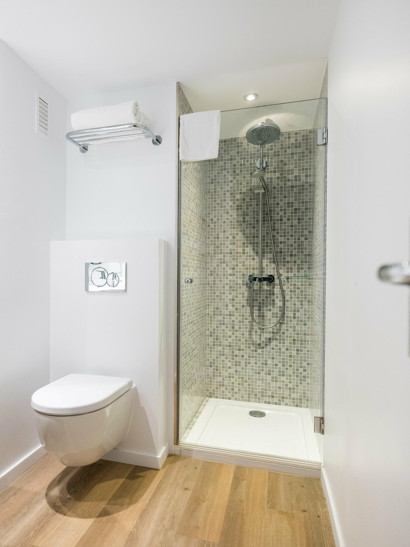 Baño azulejos v6.jpg